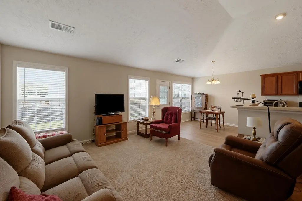 3944 Winthrop Drive Lexington KY 40514