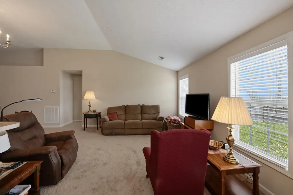 3944 Winthrop Drive Lexington KY 40514