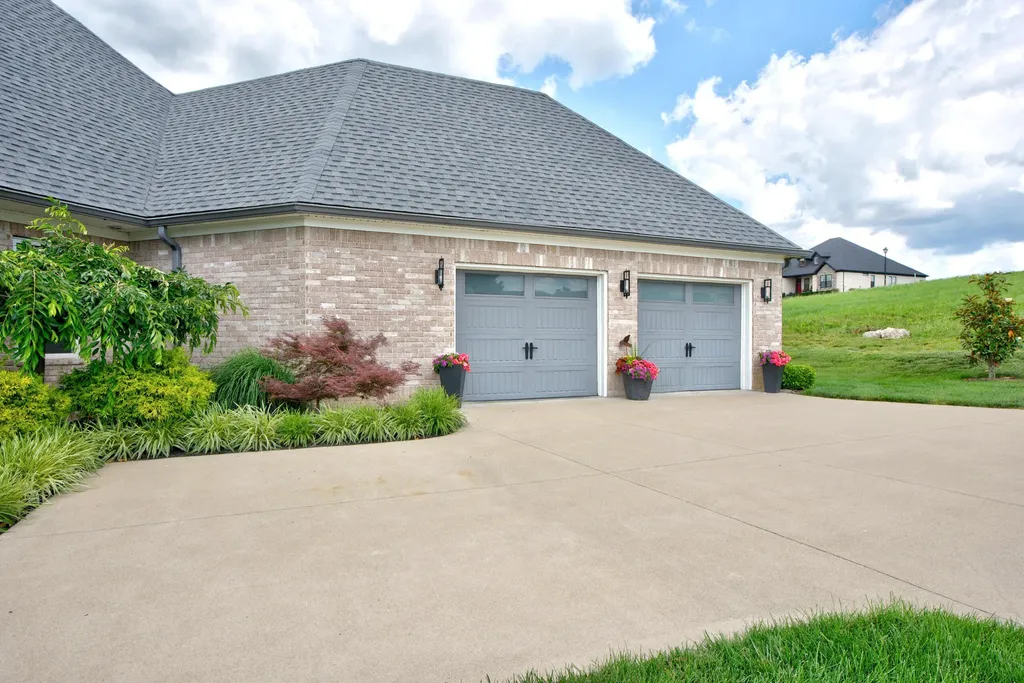 964 Shenandoah Drive Richmond KY 40475