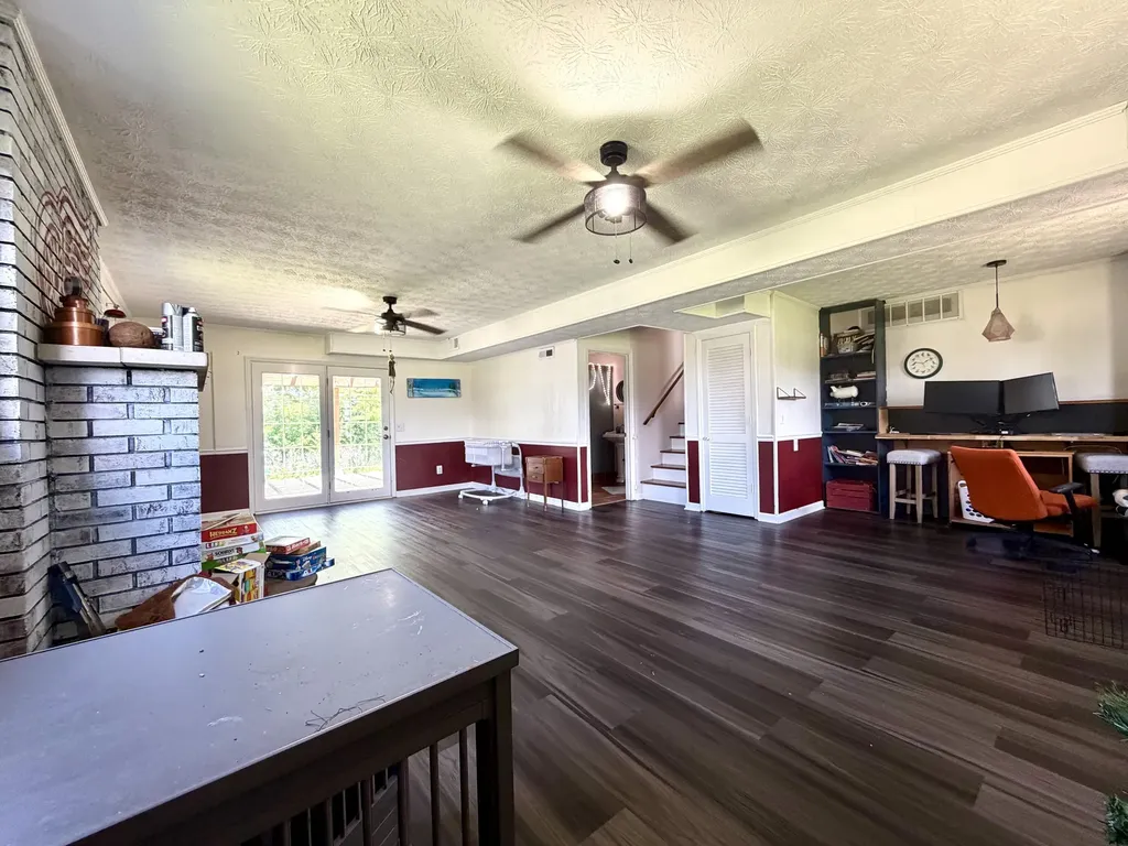 521 Scenic Drive Harrodsburg KY 40330