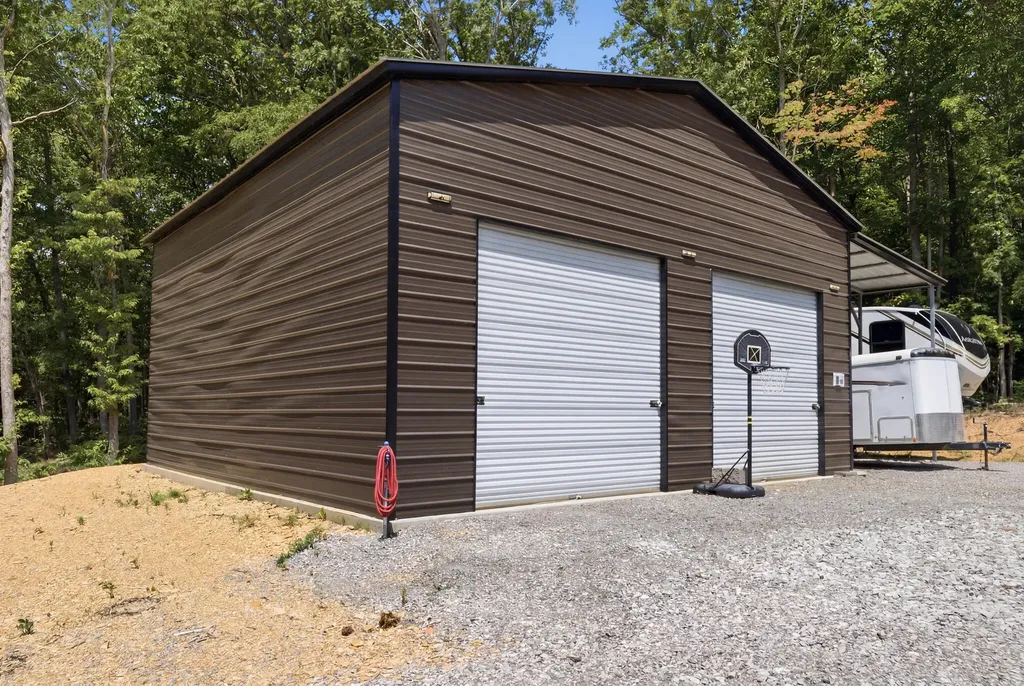 779 Narrow Gap Road Paint Lick KY 40461
