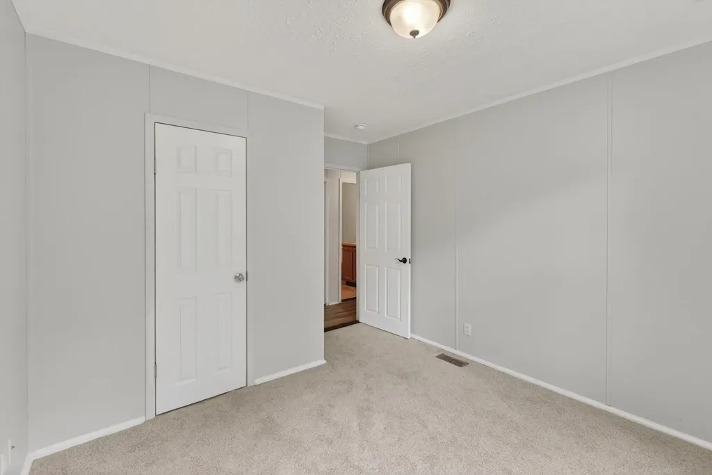 1911 Husband Road Paducah KY 42003