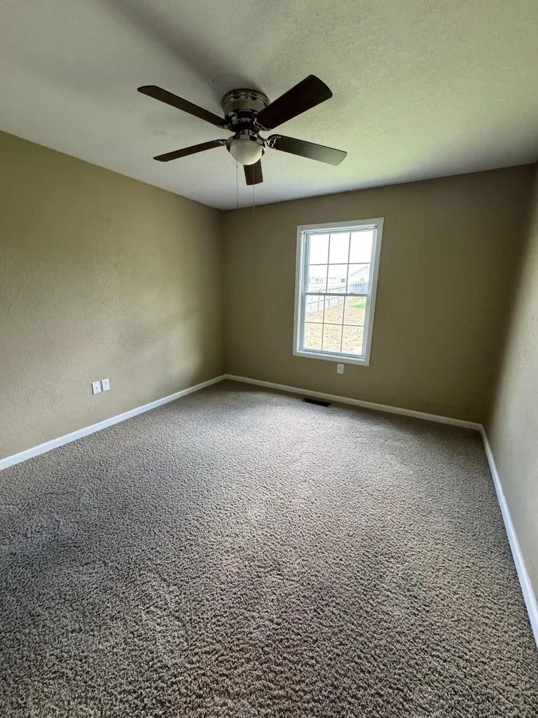 147 Daven Drive Hopkinsville KY 42240