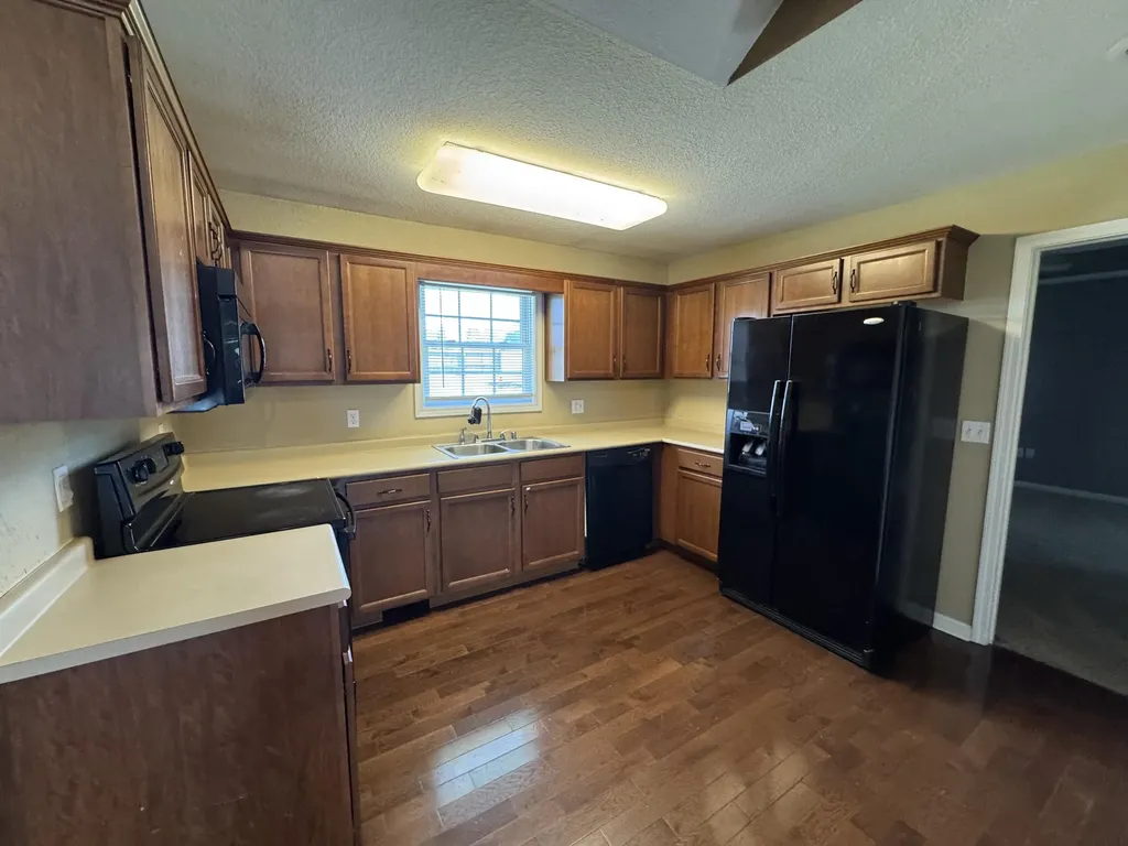 147 Daven Drive Hopkinsville KY 42240