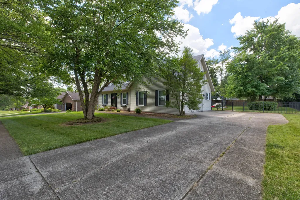 19 Fontaine Boulevard Winchester KY 40391