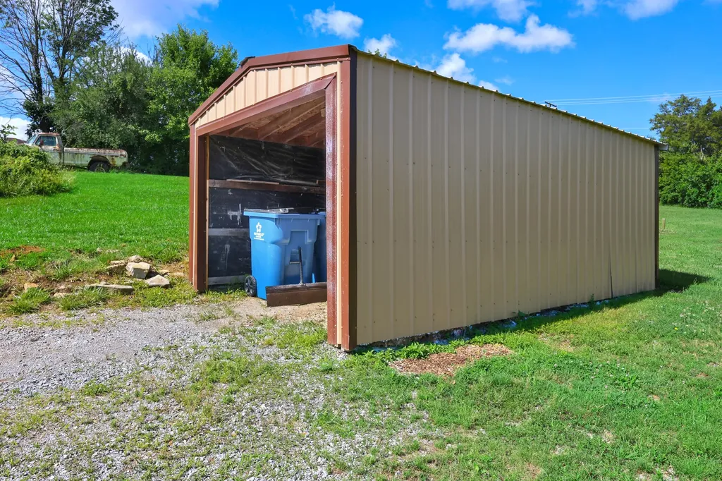 136 Rosemont Street Stanford KY 40484