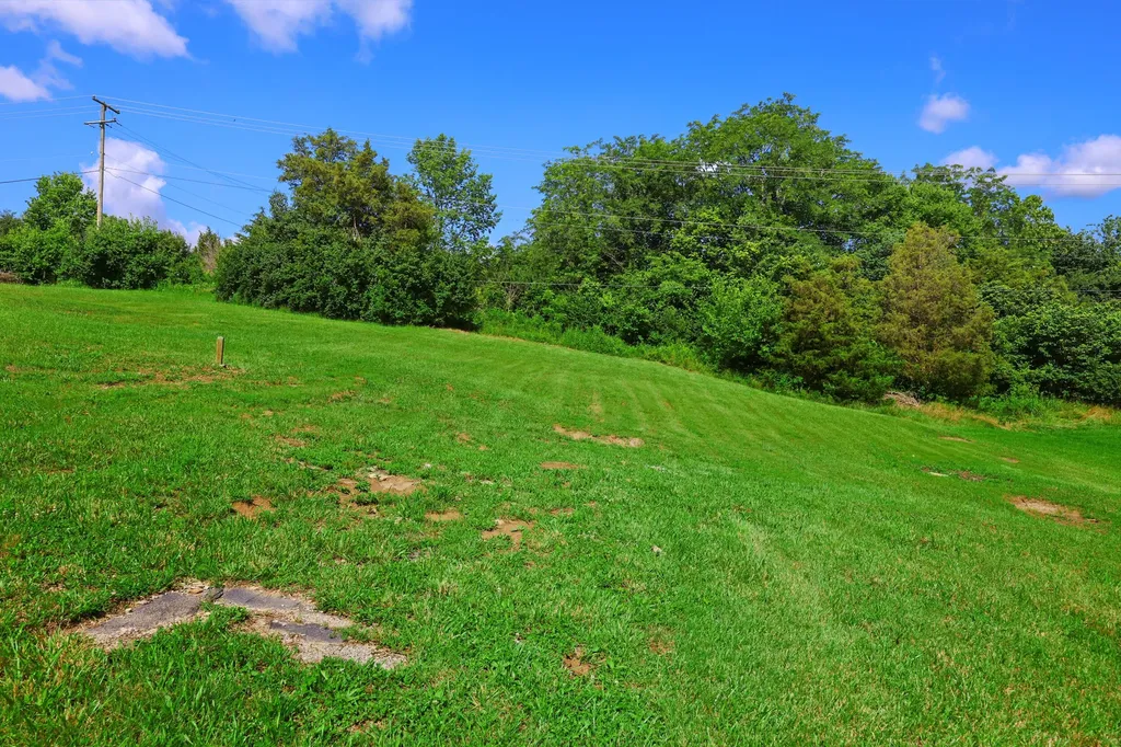 136 Rosemont Street Stanford KY 40484