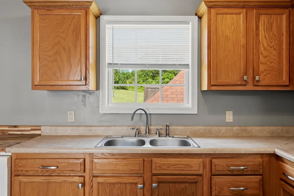 136 Rosemont Street Stanford KY 40484