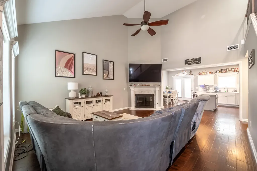 1144 Autumn Ridge Drive Lexington KY 40509
