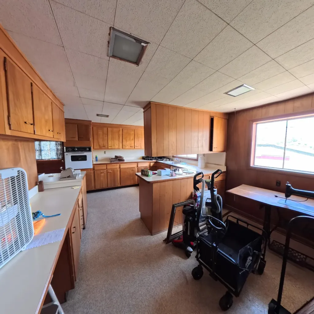 131 Peyton Avenue Irvine KY 40336