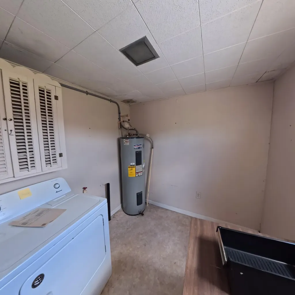 131 Peyton Avenue Irvine KY 40336