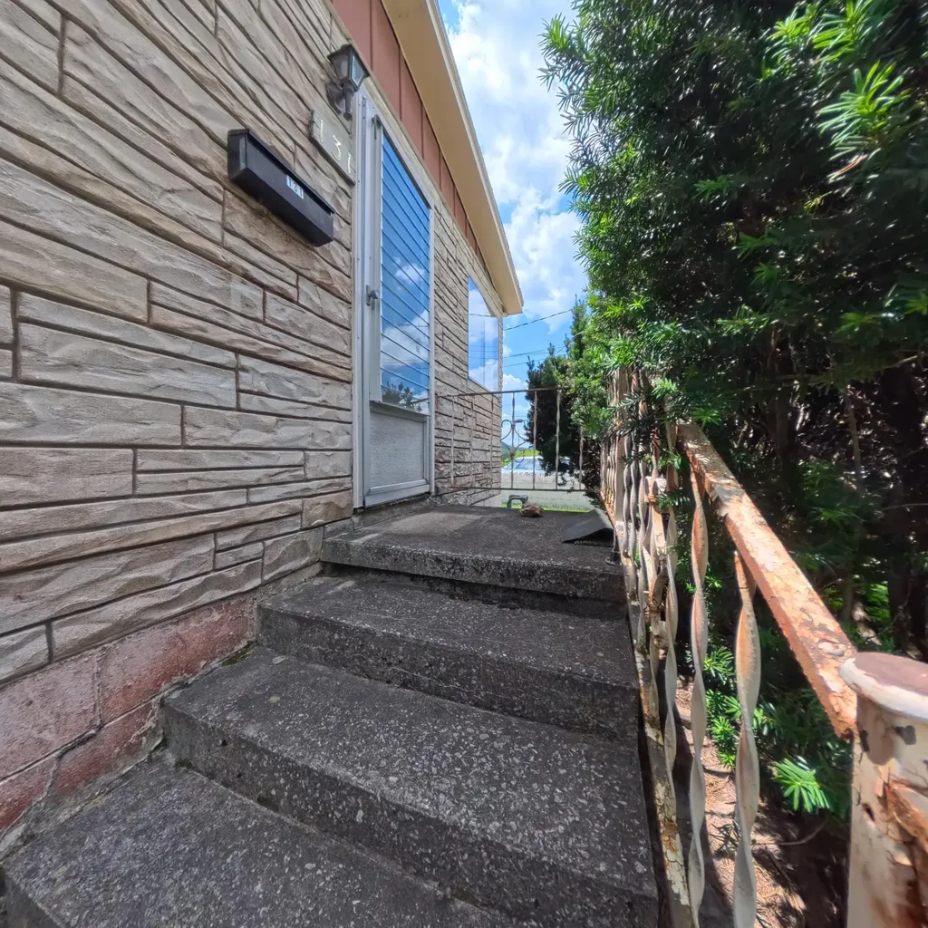 131 Peyton Avenue Irvine KY 40336