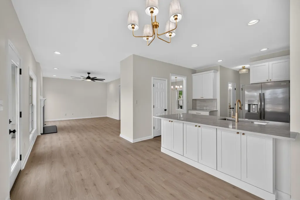 925 Winding Oak Trail Lexington KY 40511