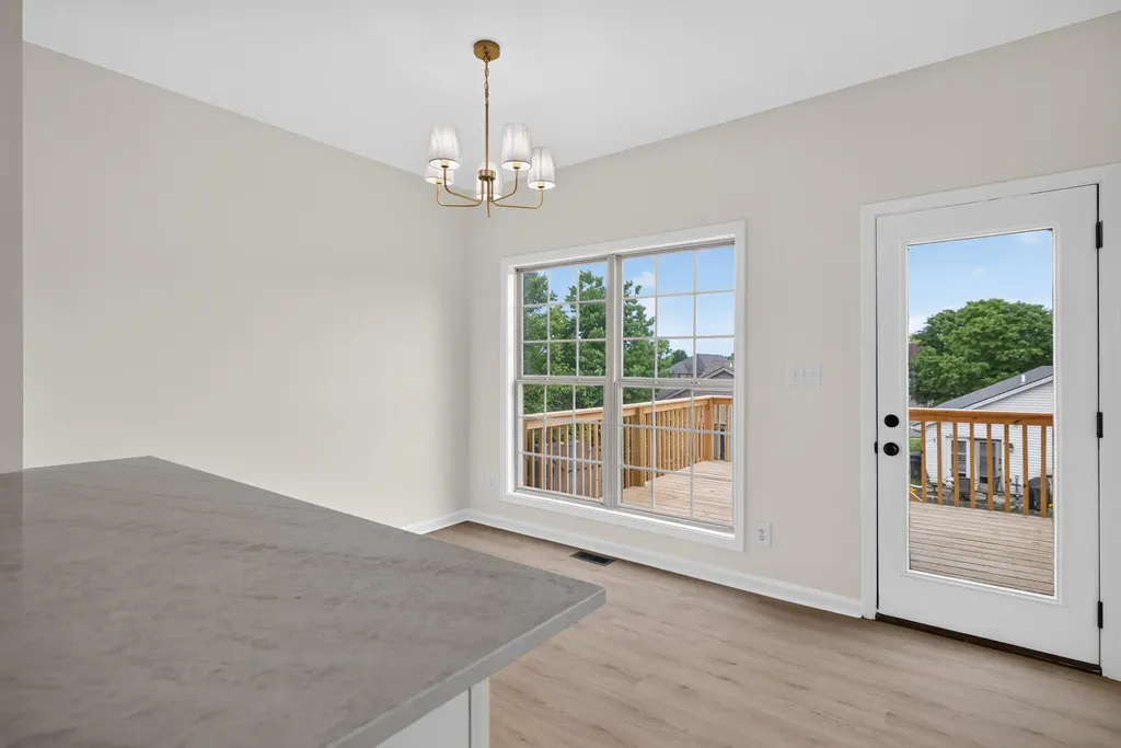 925 Winding Oak Trail Lexington KY 40511