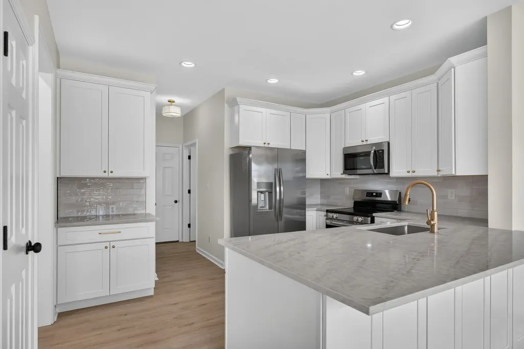 925 Winding Oak Trail Lexington KY 40511