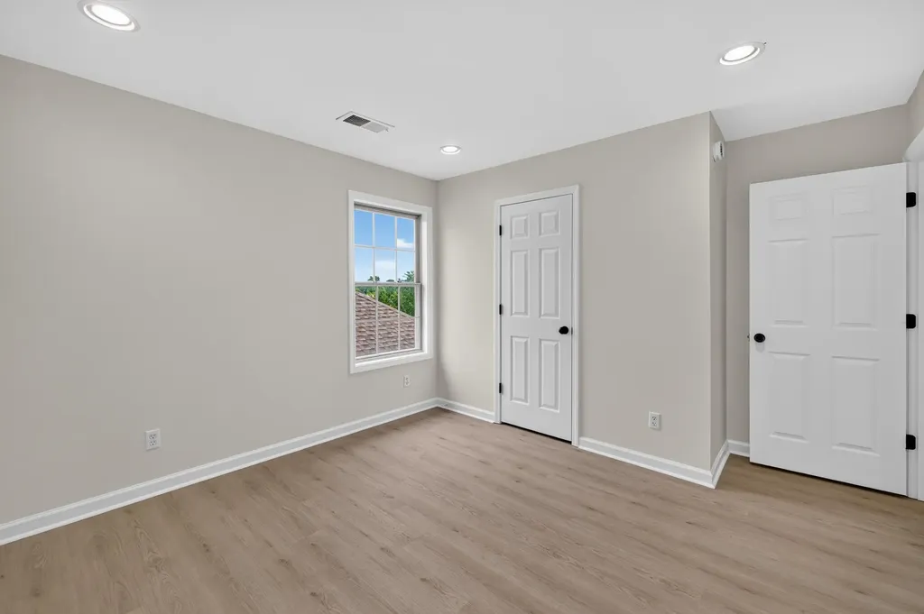925 Winding Oak Trail Lexington KY 40511