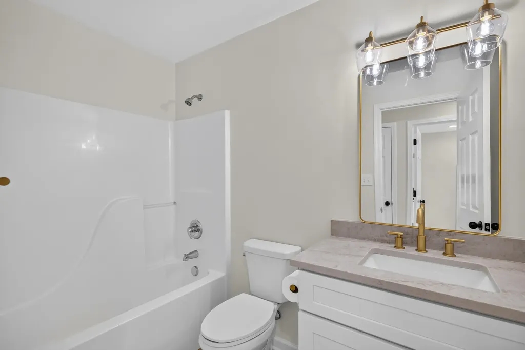 925 Winding Oak Trail Lexington KY 40511