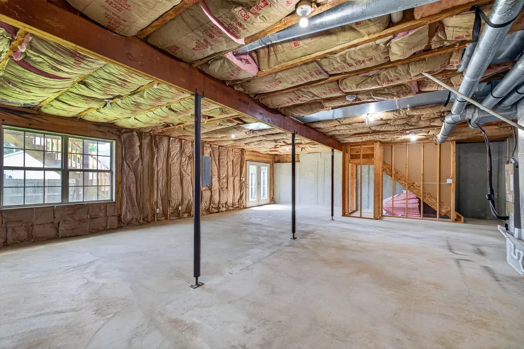 925 Winding Oak Trail Lexington KY 40511