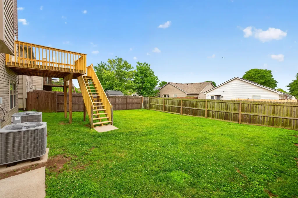 925 Winding Oak Trail Lexington KY 40511
