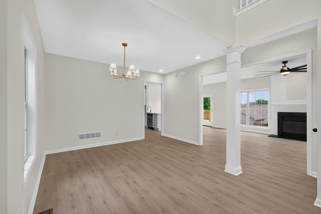 925 Winding Oak Trail Lexington KY 40511