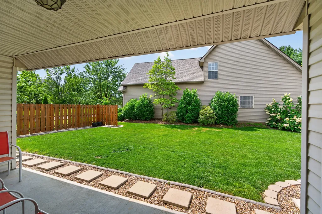 1208 Passage Mound Way Lexington KY 40509