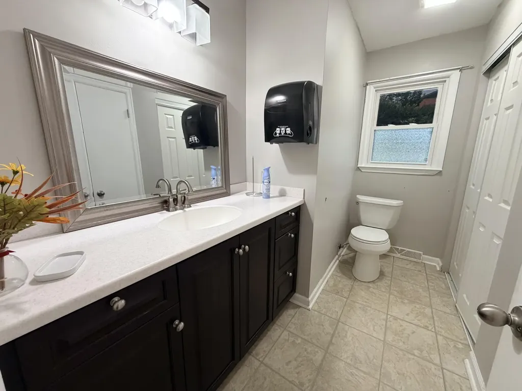 108 Dennis Drive Lexington KY 40503