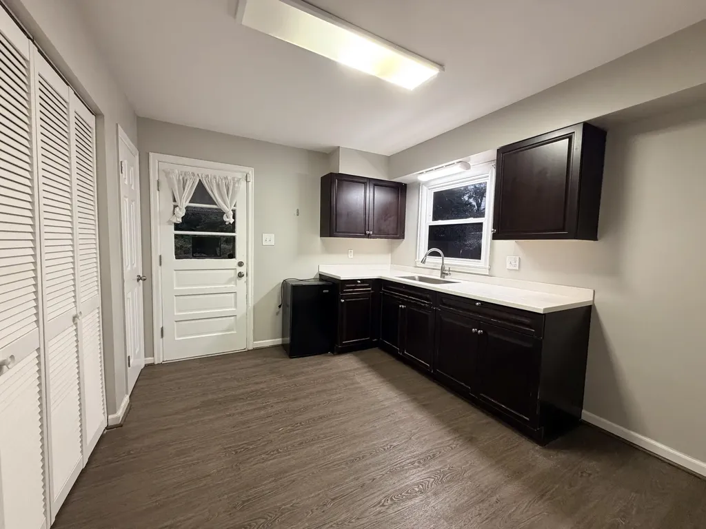 108 Dennis Drive Lexington KY 40503