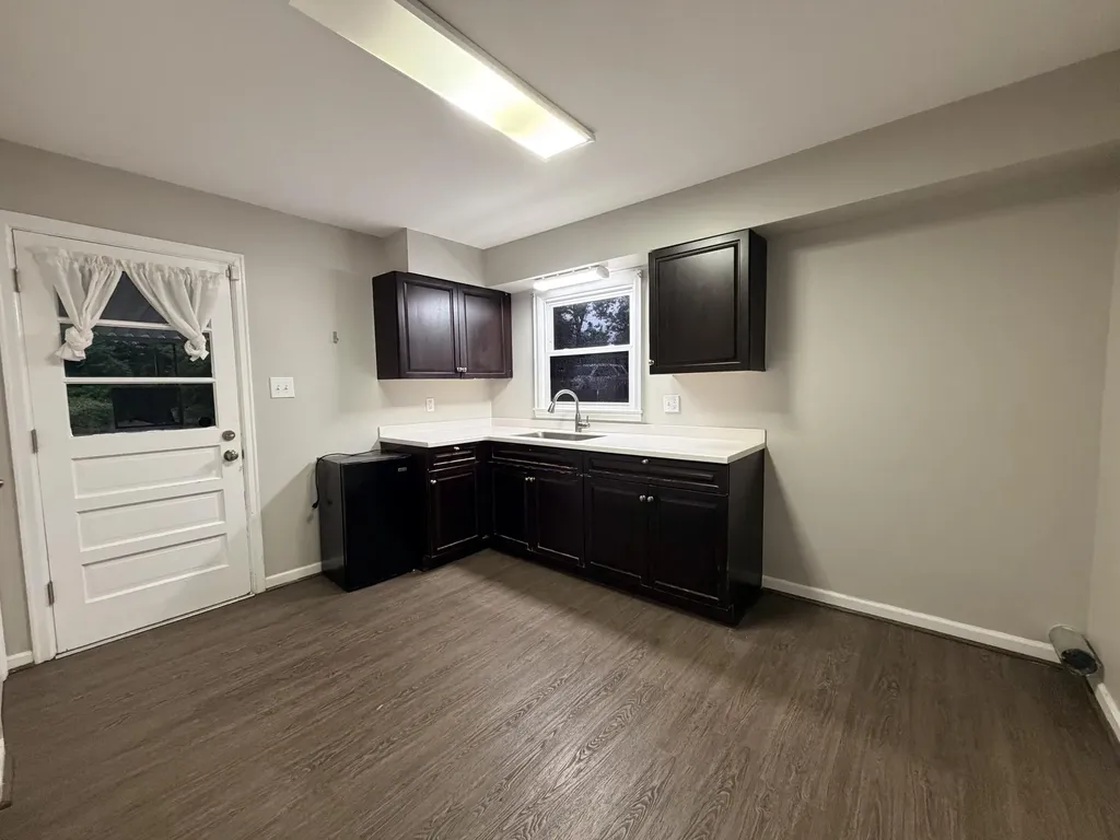 108 Dennis Drive Lexington KY 40503