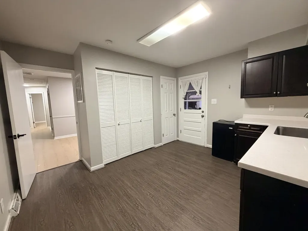108 Dennis Drive Lexington KY 40503