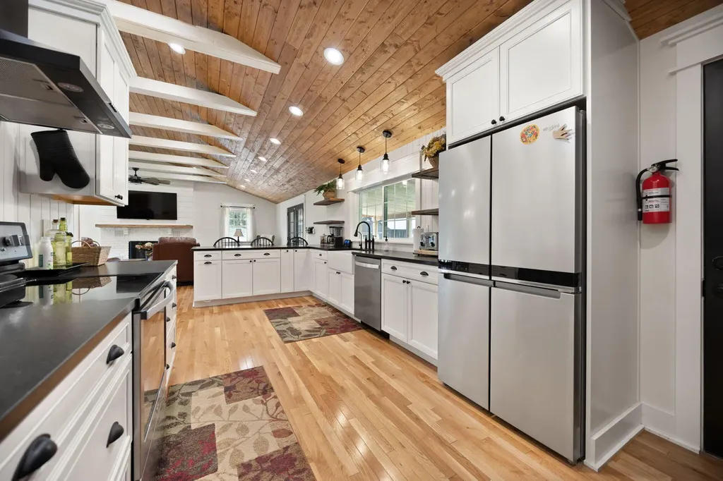 10710 Lebanon Road Parksville KY 40464