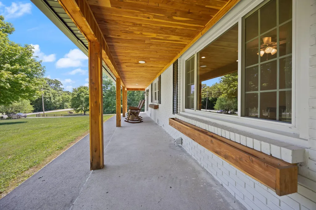 10710 Lebanon Road Parksville KY 40464