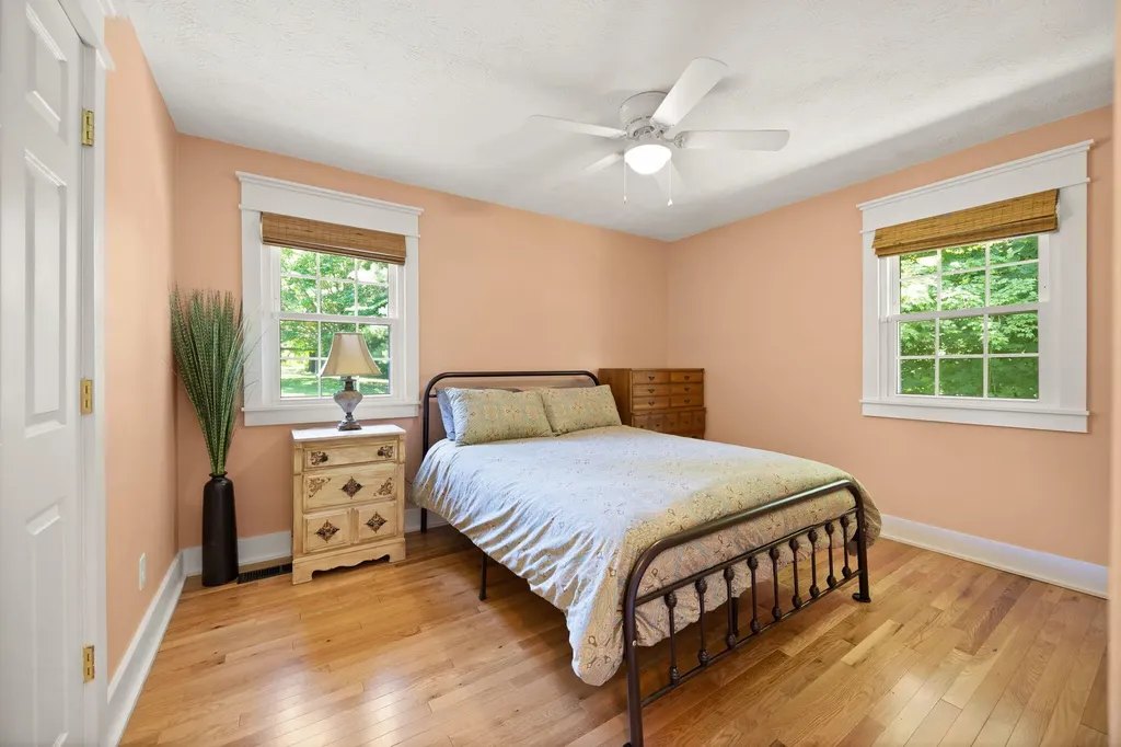 10710 Lebanon Road Parksville KY 40464