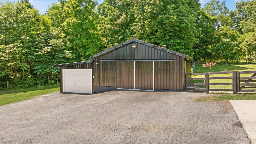 10710 Lebanon Road Parksville KY 40464