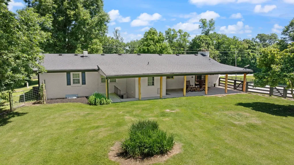10710 Lebanon Road Parksville KY 40464