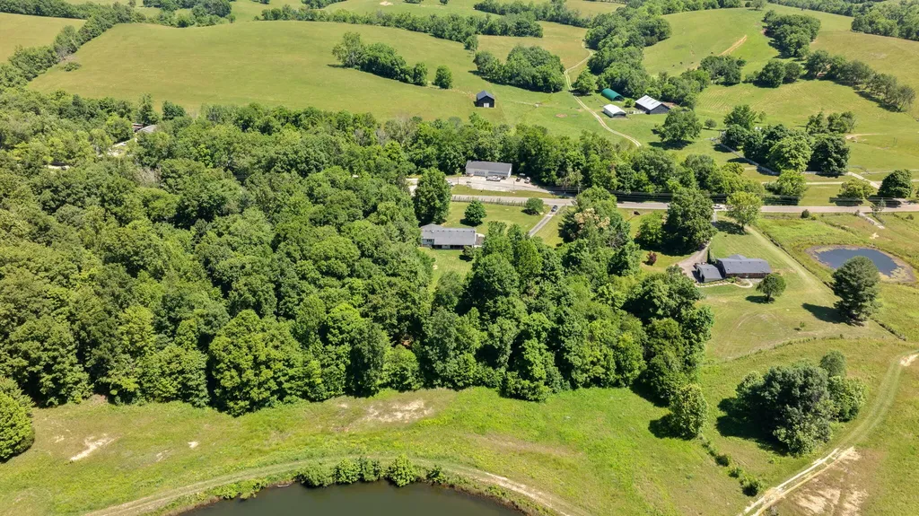 10710 Lebanon Road Parksville KY 40464