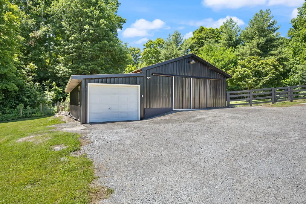 10710 Lebanon Road Parksville KY 40464
