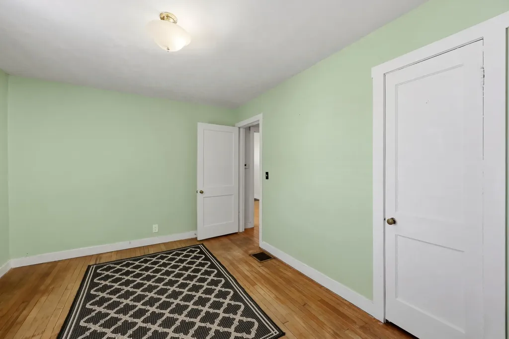 319 W High Street Springfield KY 40069