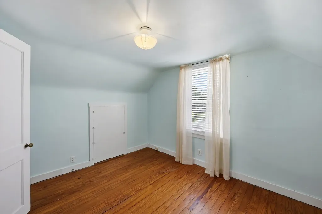 319 W High Street Springfield KY 40069