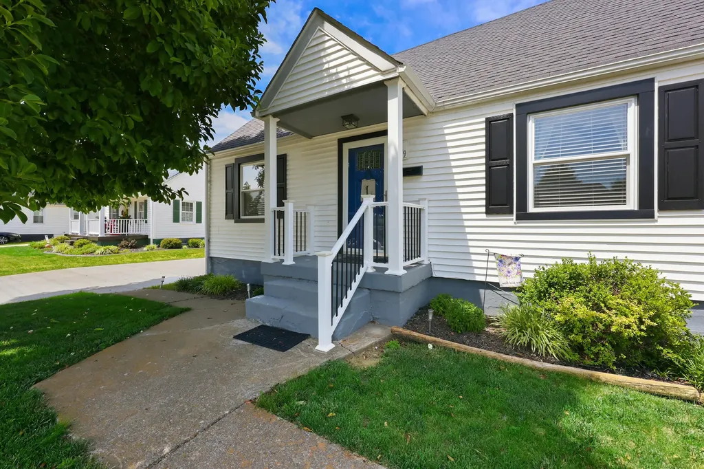 319 W High Street Springfield KY 40069