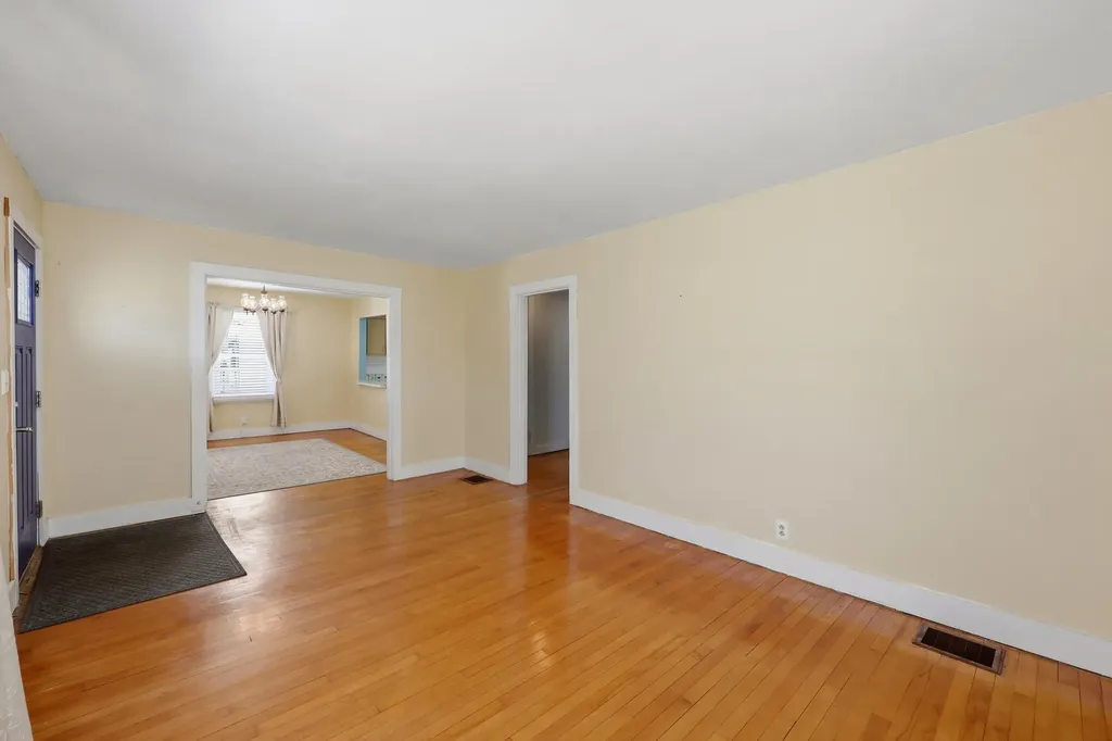 319 W High Street Springfield KY 40069