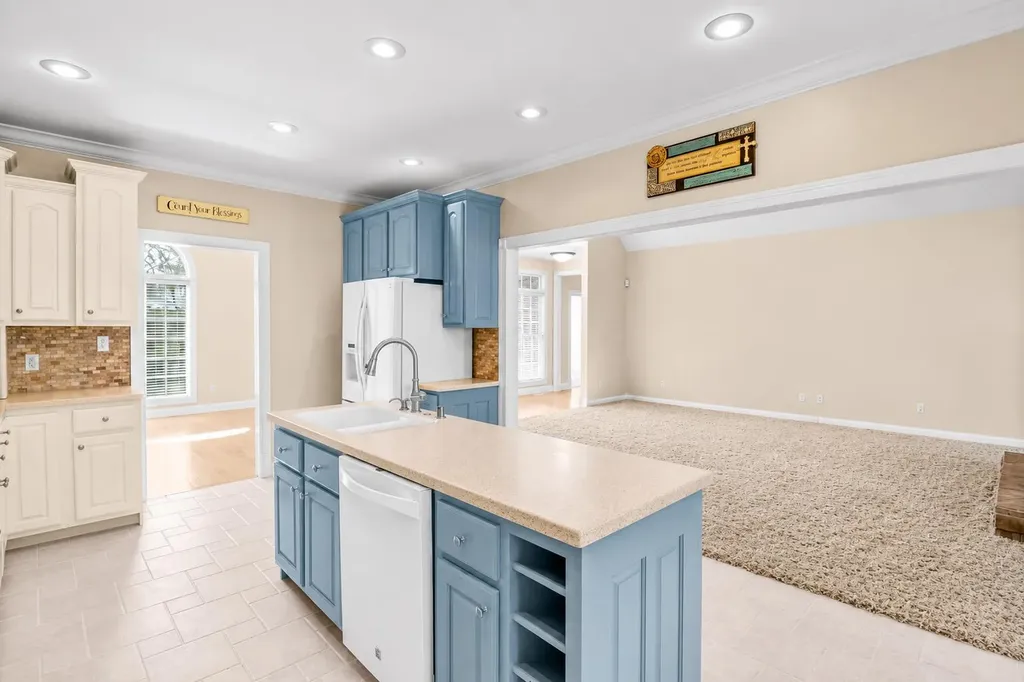 282 Canyon Drive London KY 40741