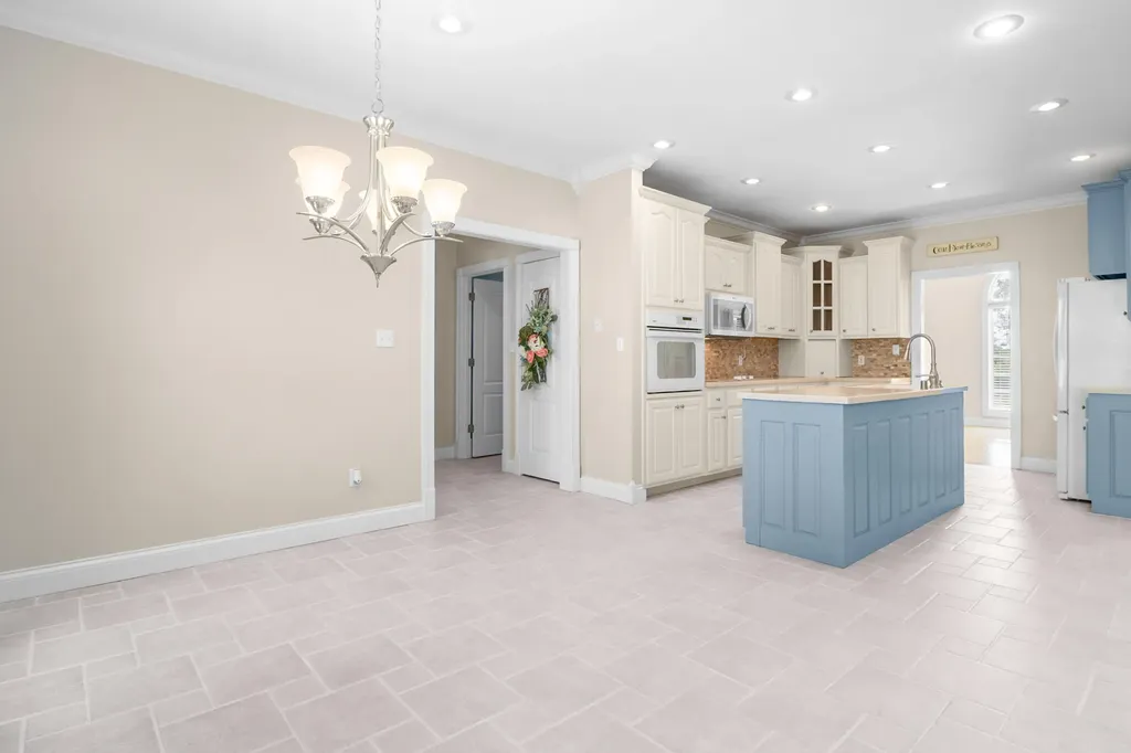 282 Canyon Drive London KY 40741