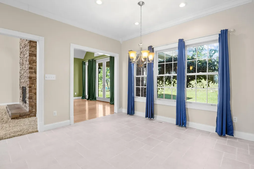 282 Canyon Drive London KY 40741