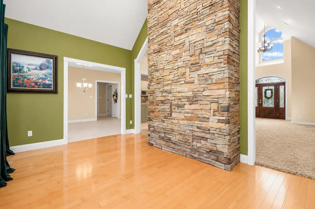 282 Canyon Drive London KY 40741