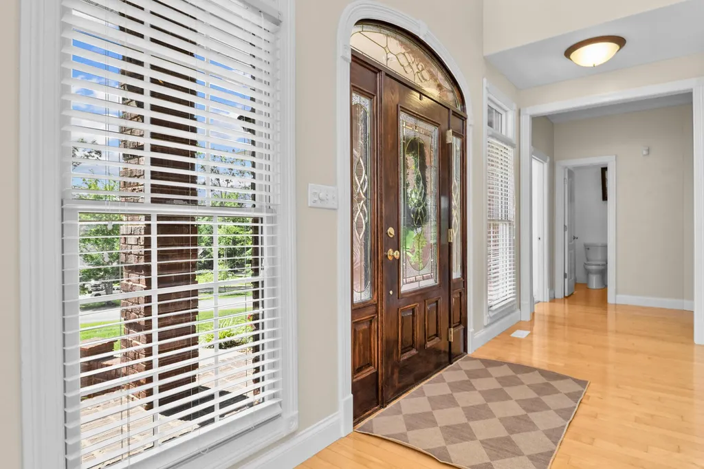 282 Canyon Drive London KY 40741