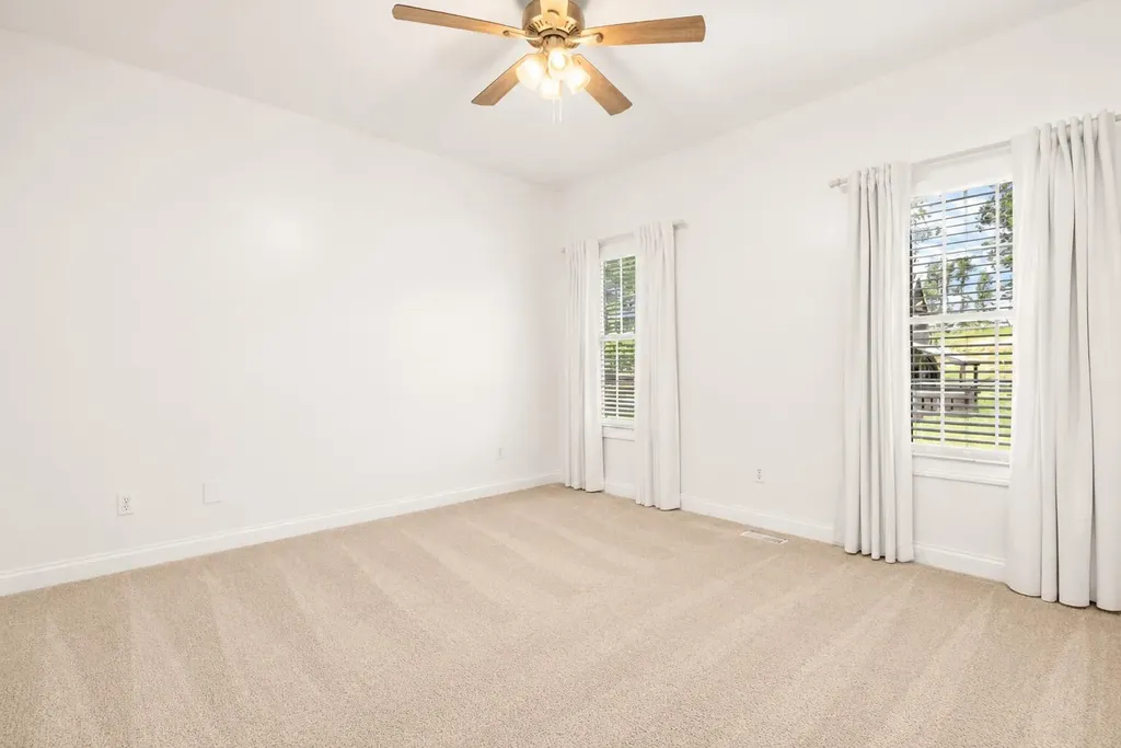 282 Canyon Drive London KY 40741