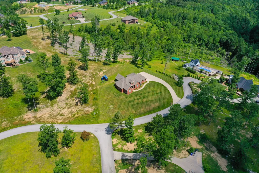 282 Canyon Drive London KY 40741