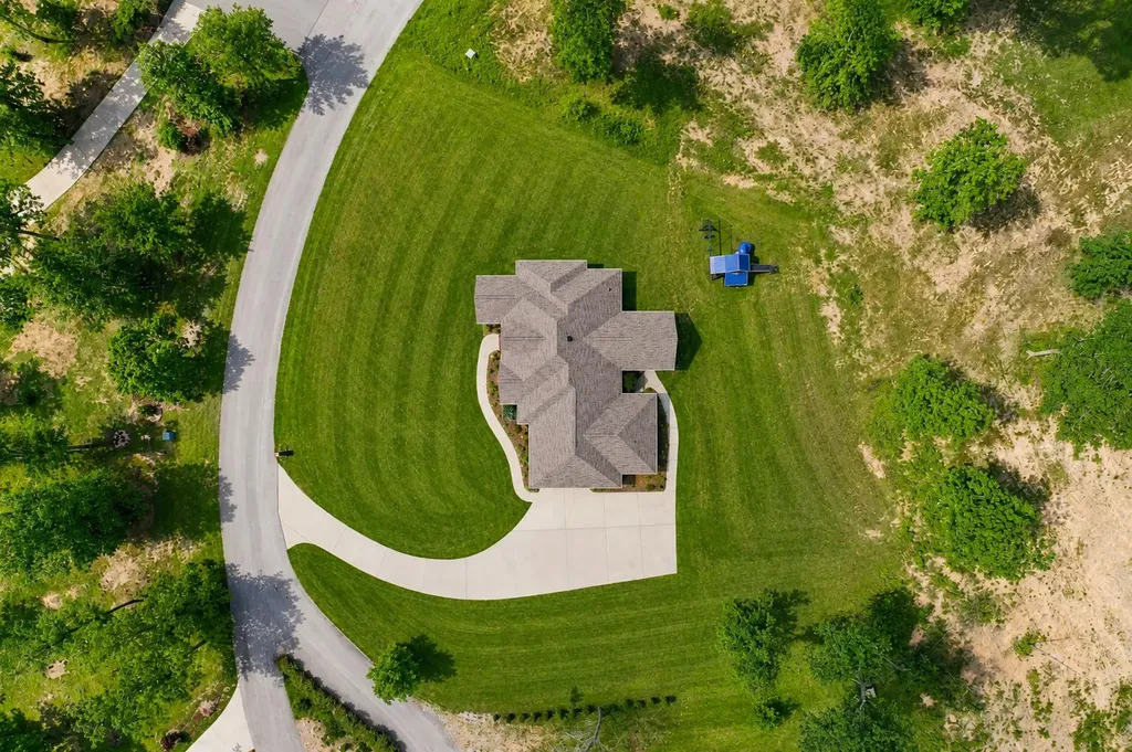 282 Canyon Drive London KY 40741