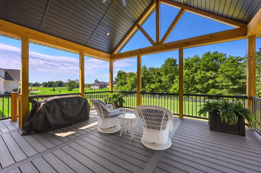 207 Grandview Trail Wilmore KY 40390