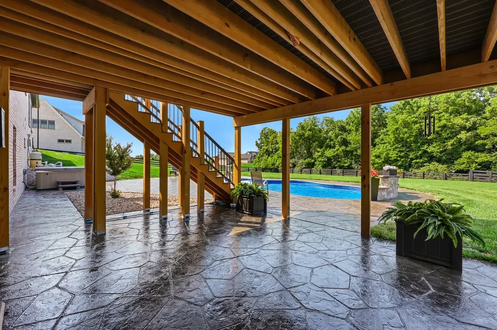 207 Grandview Trail Wilmore KY 40390